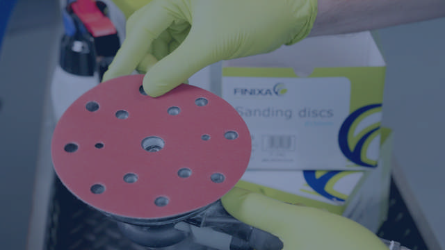 Fortschrittliche Schleifmittel für Kfz-Profis