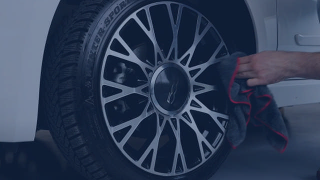 Unser Dry Wash ist stark gegen verschmutzte Felgen