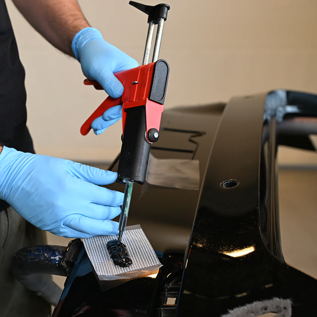 PLI 21 - Kunststoffreparatur Schnell (30 sec) Mikroemission